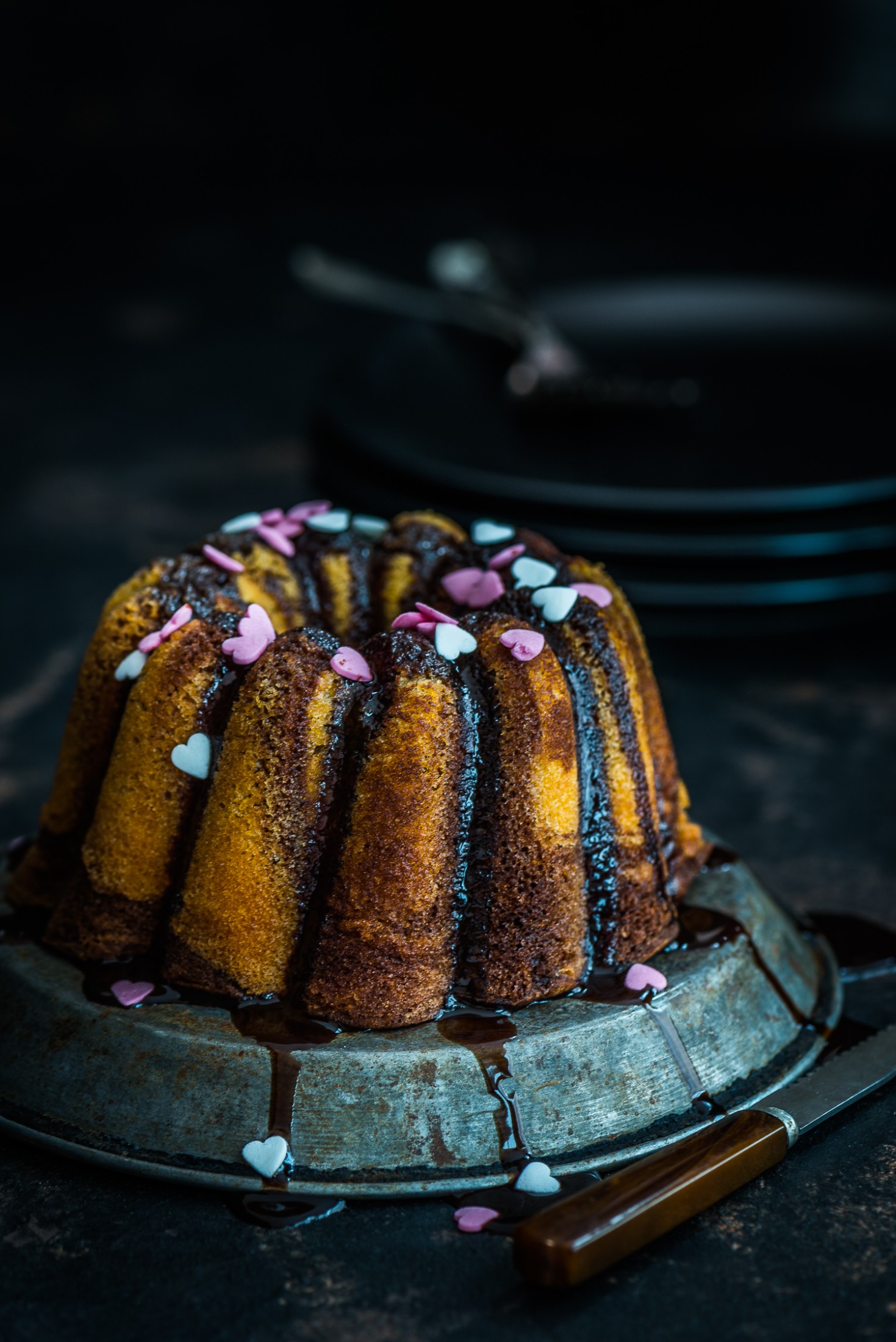 Gugelhupf mit Schokoguß - Michael Nölke - Food-Fotografie